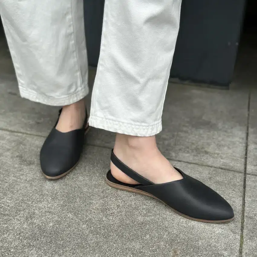 Dames Jade Slingback Platte Schoen Dames Jade Slingback Platte Schoen